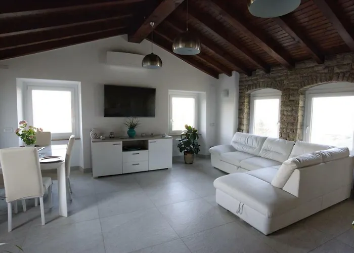 Casa Isabelle Специя